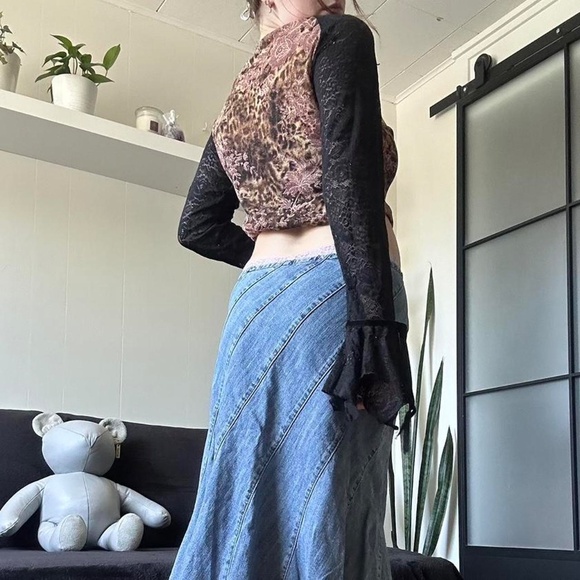 Insane y2k Floral Cheetah Print Lace Bell Long Sleeve Shirt - Picture 3 of 8